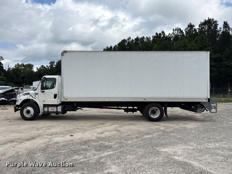 image for item YA3213 2018 Freightliner Business Class M2 box truck