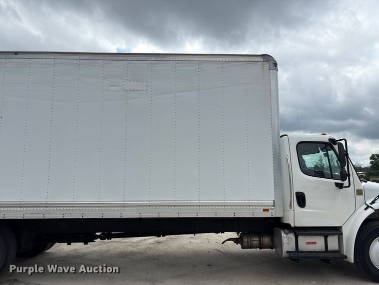 image for item YA3213 2018 Freightliner Business Class M2 box truck