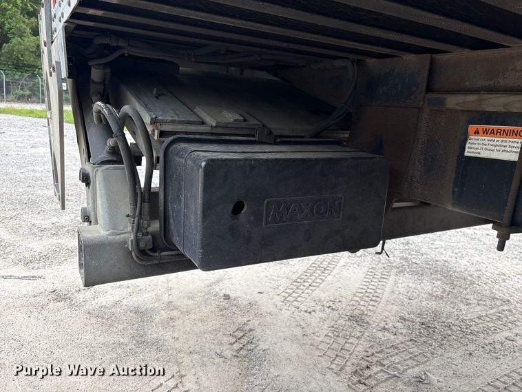 image for item YA3213 2018 Freightliner Business Class M2 box truck