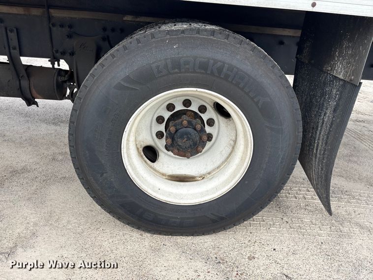 image for item YA3213 2018 Freightliner Business Class M2 box truck