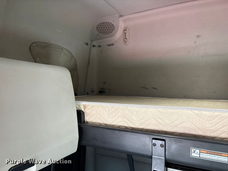 image for item YA3257 2019 Freightliner Cascadia semi truck