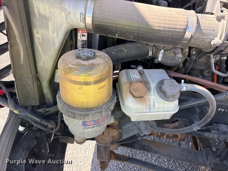 image for item YA3257 2019 Freightliner Cascadia semi truck