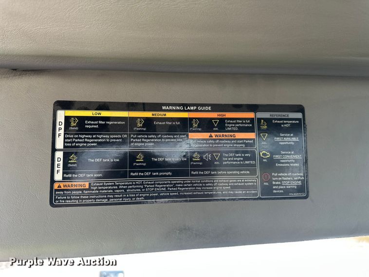 image for item YA3319 2016 International ProStar Plus semi truck