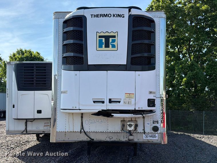 image for item YA3336 2017 Wabash RFALHSA refrigerated van trailer