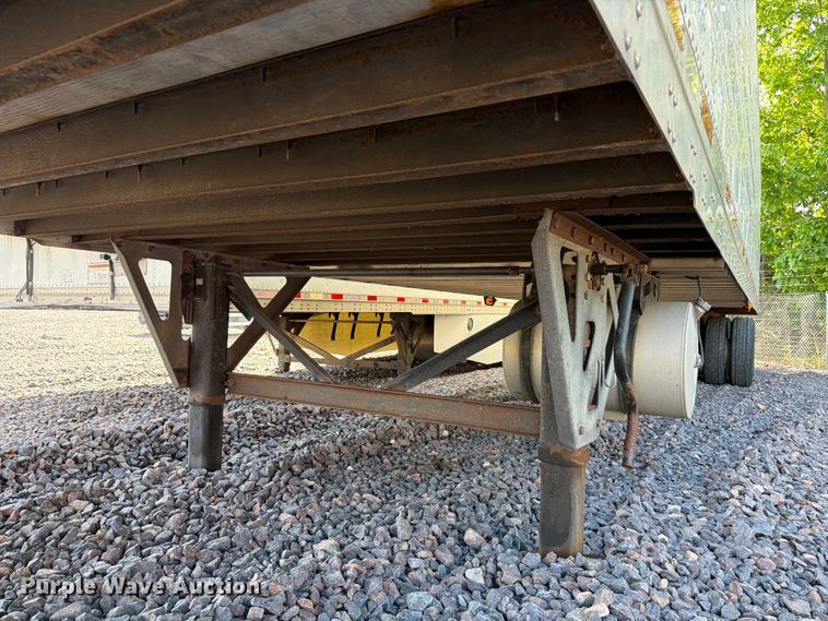image for item YA3336 2017 Wabash RFALHSA refrigerated van trailer