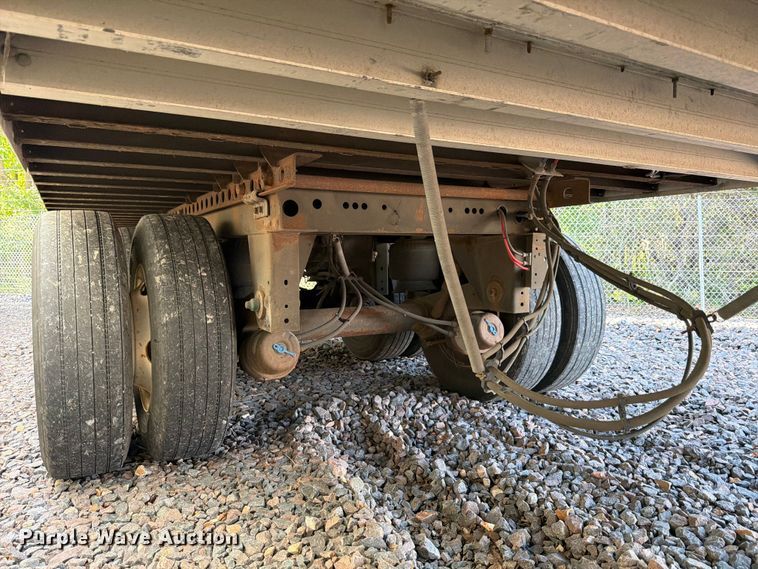 image for item YA3336 2017 Wabash RFALHSA refrigerated van trailer