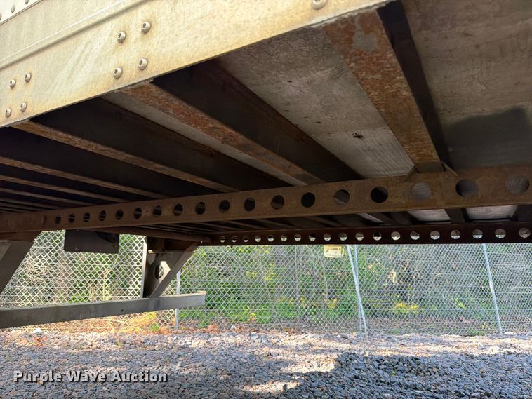 image for item YA3336 2017 Wabash RFALHSA refrigerated van trailer