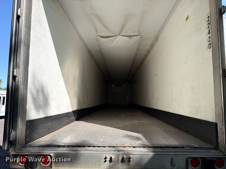 image for item YA3336 2017 Wabash RFALHSA refrigerated van trailer