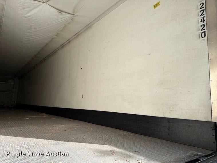 image for item YA3336 2017 Wabash RFALHSA refrigerated van trailer