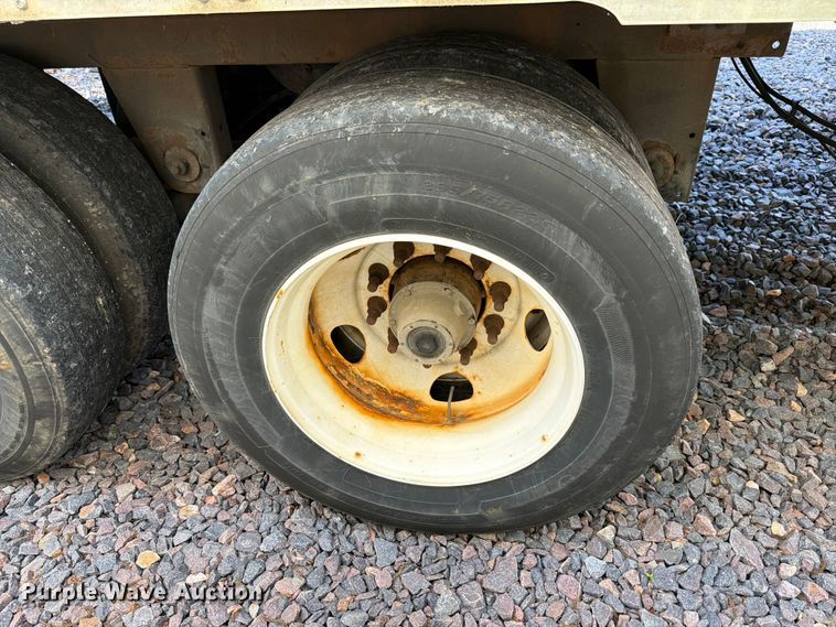 image for item YA3336 2017 Wabash RFALHSA refrigerated van trailer