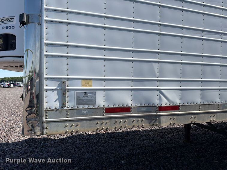 image for item YA3337 2017 Wabash RFALHSA refrigerated van trailer