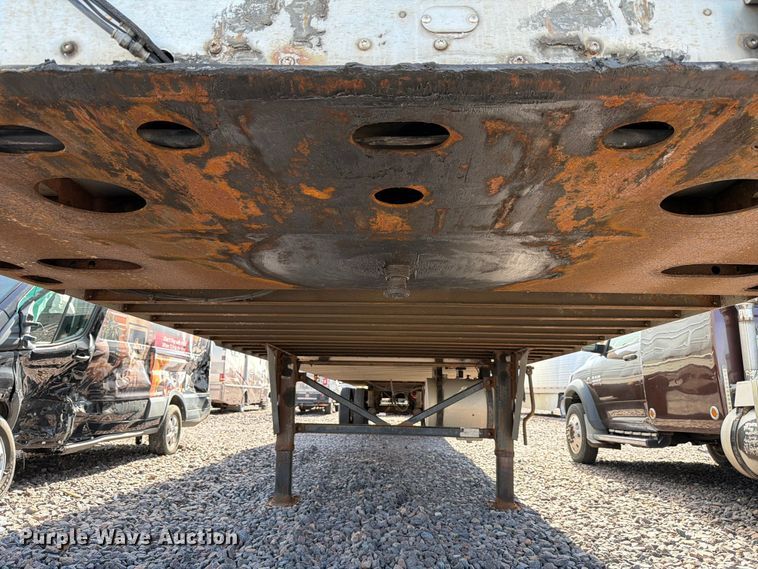 image for item YA3337 2017 Wabash RFALHSA refrigerated van trailer