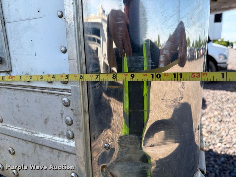 image for item YA3337 2017 Wabash RFALHSA refrigerated van trailer