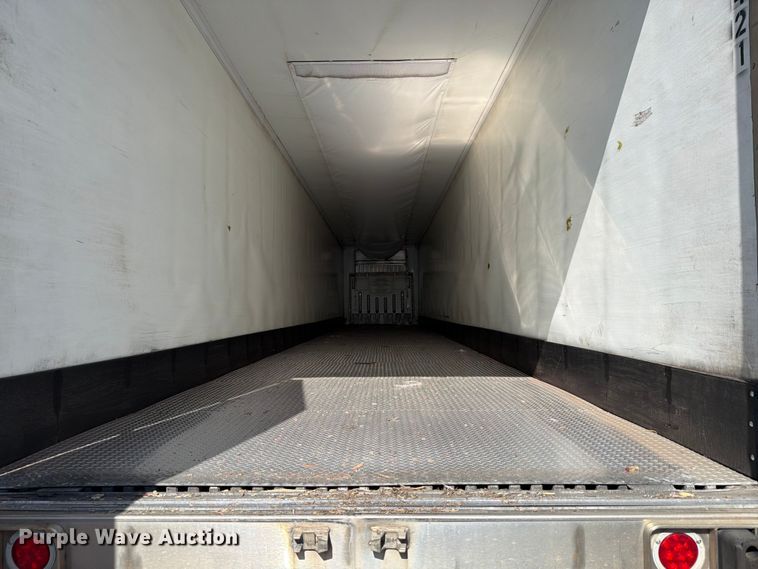 image for item YA3337 2017 Wabash RFALHSA refrigerated van trailer