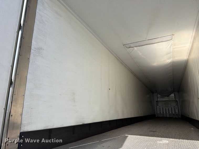 image for item YA3337 2017 Wabash RFALHSA refrigerated van trailer