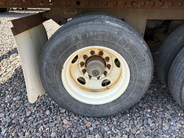 image for item YA3337 2017 Wabash RFALHSA refrigerated van trailer