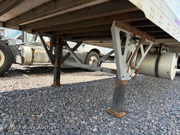 image for item YA3338 2017 Wabash RFALHSA refrigerated van trailer