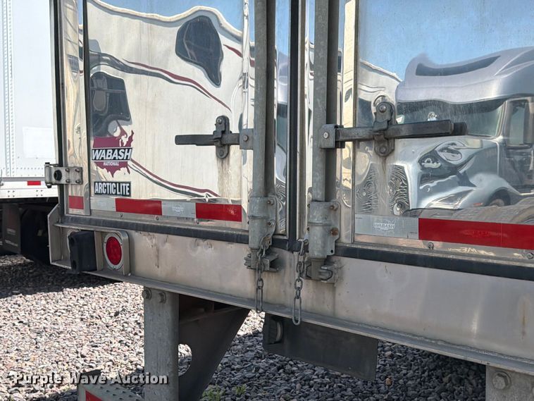 image for item YA3338 2017 Wabash RFALHSA refrigerated van trailer