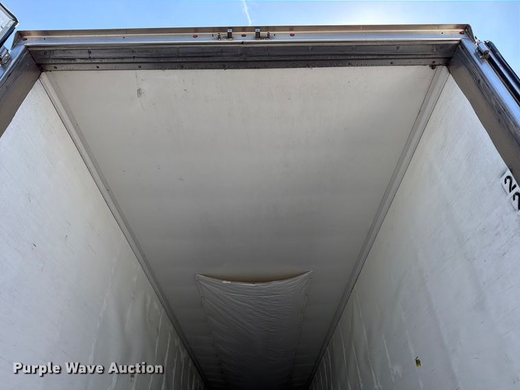 image for item YA3338 2017 Wabash RFALHSA refrigerated van trailer