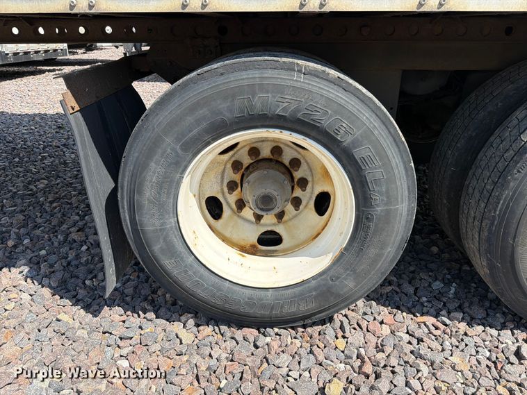image for item YA3338 2017 Wabash RFALHSA refrigerated van trailer