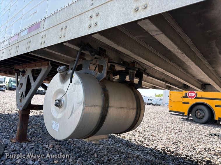 image for item YA3339 2017 Wabash RFALHSA refrigerated van trailer