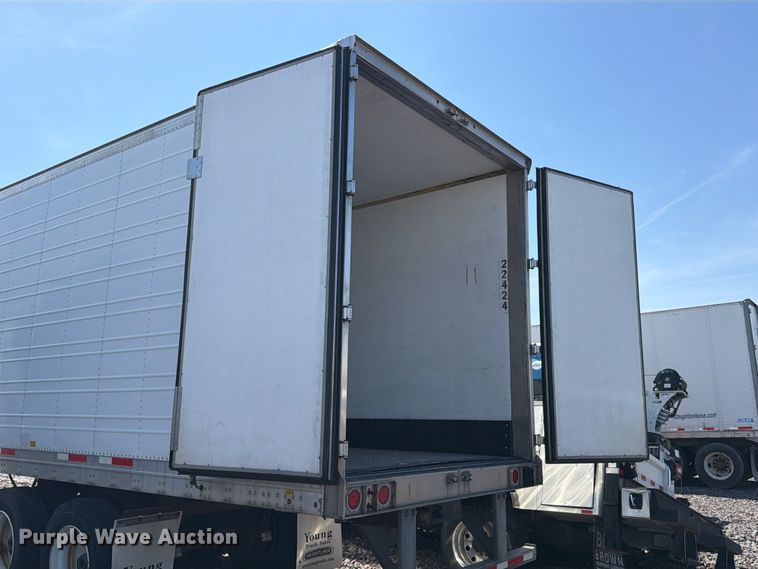 image for item YA3339 2017 Wabash RFALHSA refrigerated van trailer