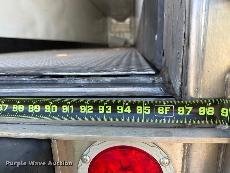 image for item YA3339 2017 Wabash RFALHSA refrigerated van trailer