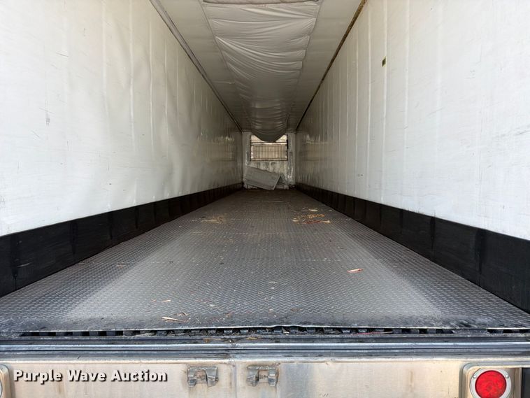 image for item YA3339 2017 Wabash RFALHSA refrigerated van trailer
