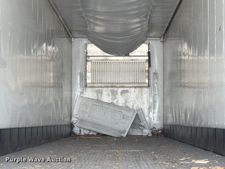 image for item YA3339 2017 Wabash RFALHSA refrigerated van trailer