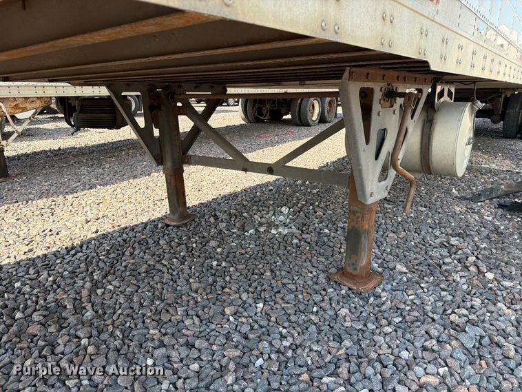 image for item YA3340 2017 Wabash RFALHSA refrigerated van trailer