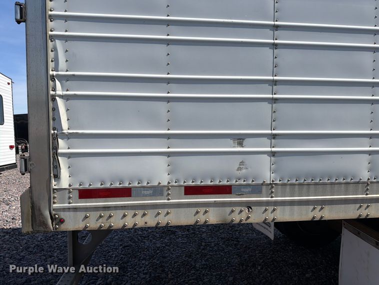 image for item YA3340 2017 Wabash RFALHSA refrigerated van trailer