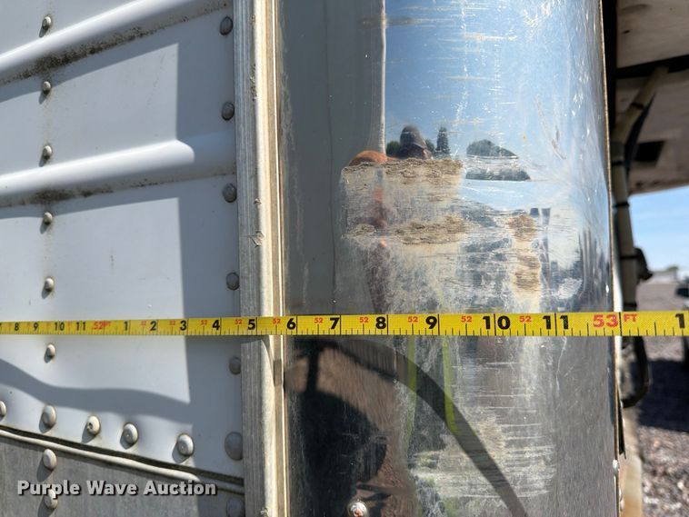 image for item YA3340 2017 Wabash RFALHSA refrigerated van trailer
