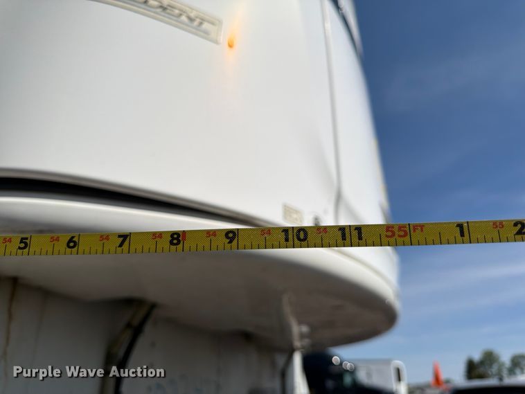 image for item YA3340 2017 Wabash RFALHSA refrigerated van trailer