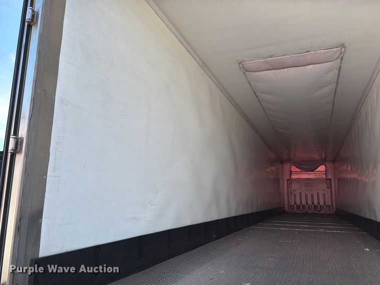 image for item YA3340 2017 Wabash RFALHSA refrigerated van trailer