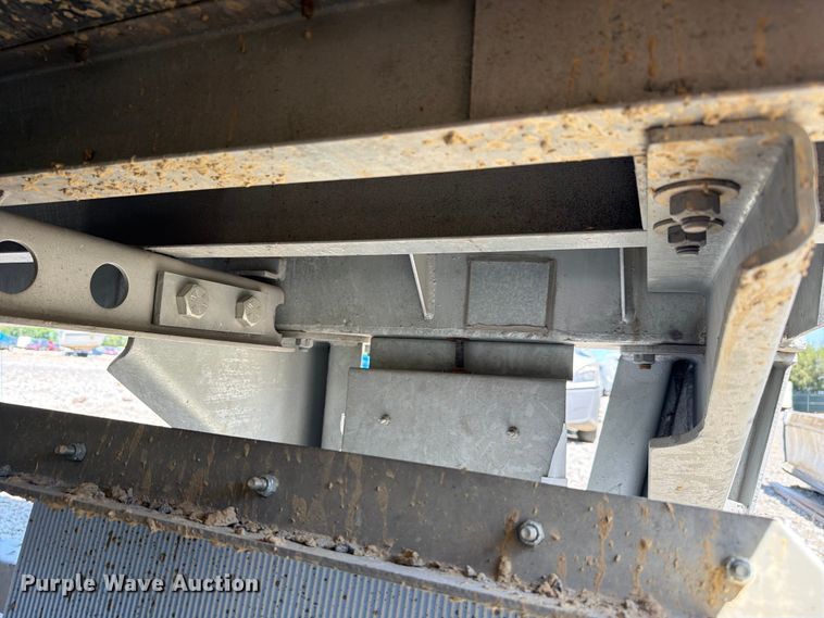 image for item YA3341 2020 Hyundai VC2530152-AJS dry van trailer