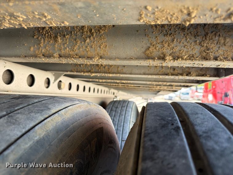 image for item YA3341 2020 Hyundai VC2530152-AJS dry van trailer