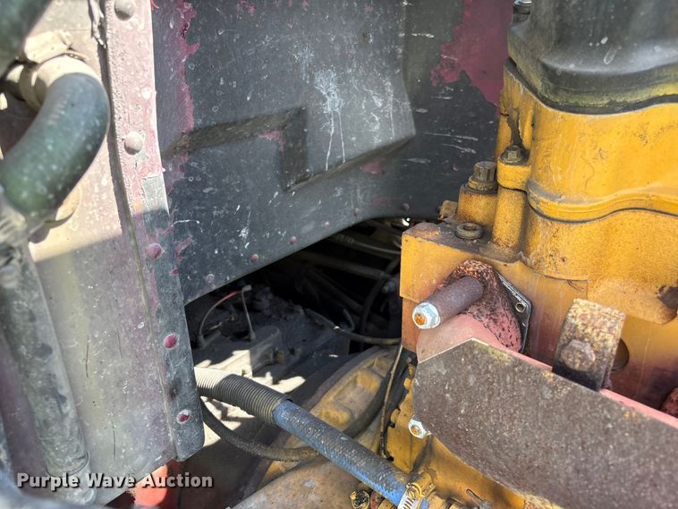 image for item YA3342 2000 Peterbilt 379 semi truck