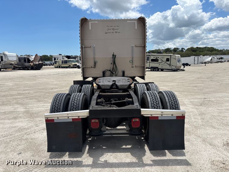 image for item YA3359 2003 Peterbilt 379 semi truck