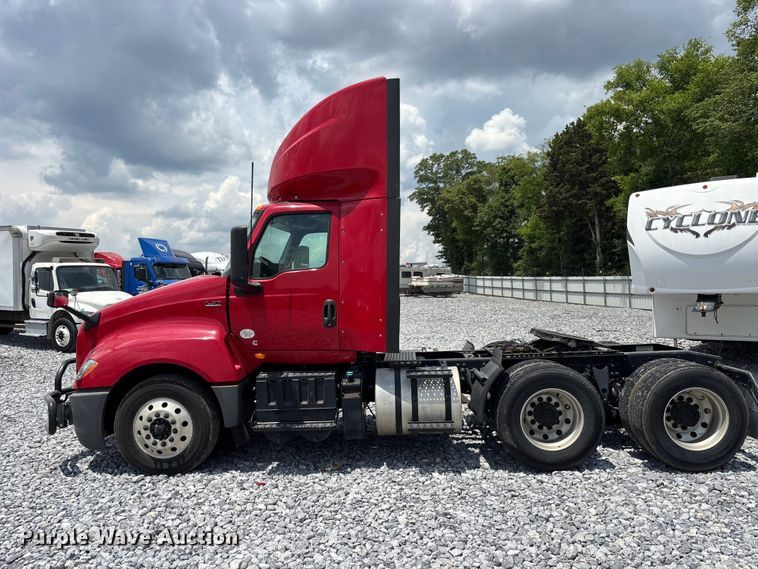 image for item YA3405 2020 International LT625 semi truck