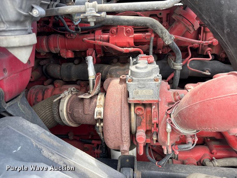 image for item YA3405 2020 International LT625 semi truck