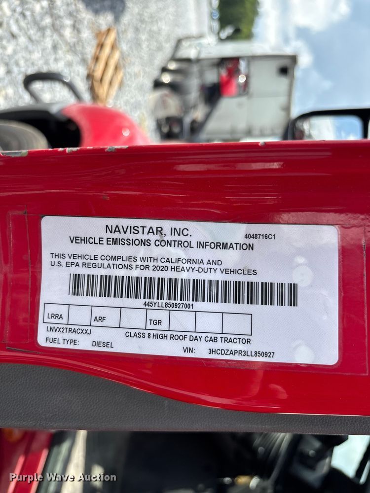 image for item YA3405 2020 International LT625 semi truck
