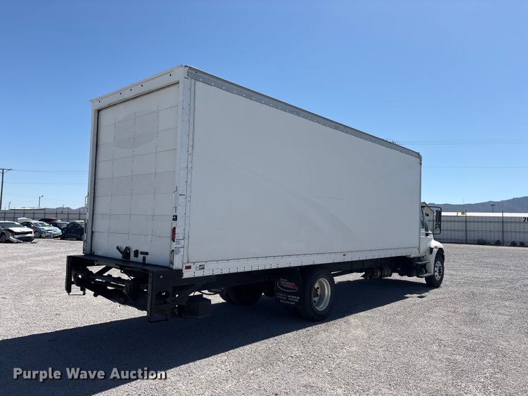 image for item YA3419 2019 International 4300 box truck
