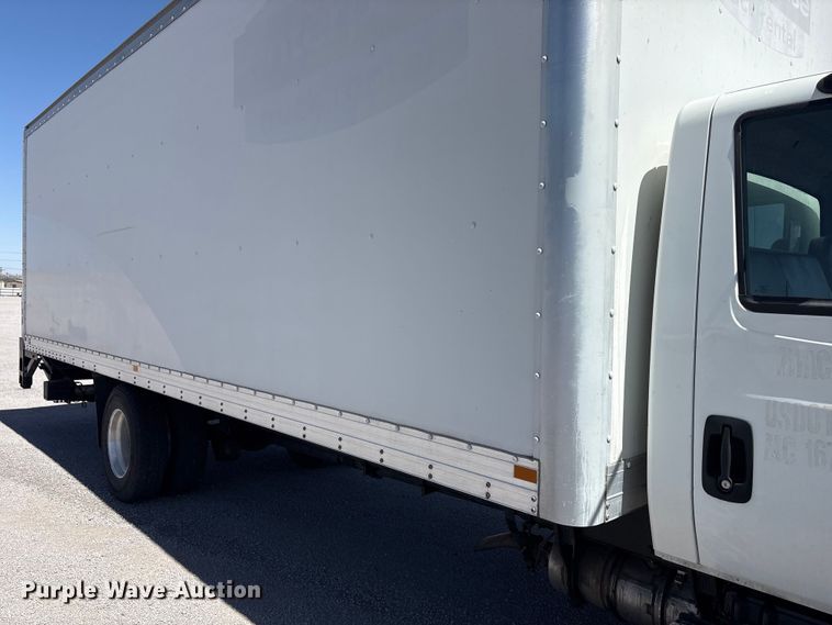 image for item YA3419 2019 International 4300 box truck