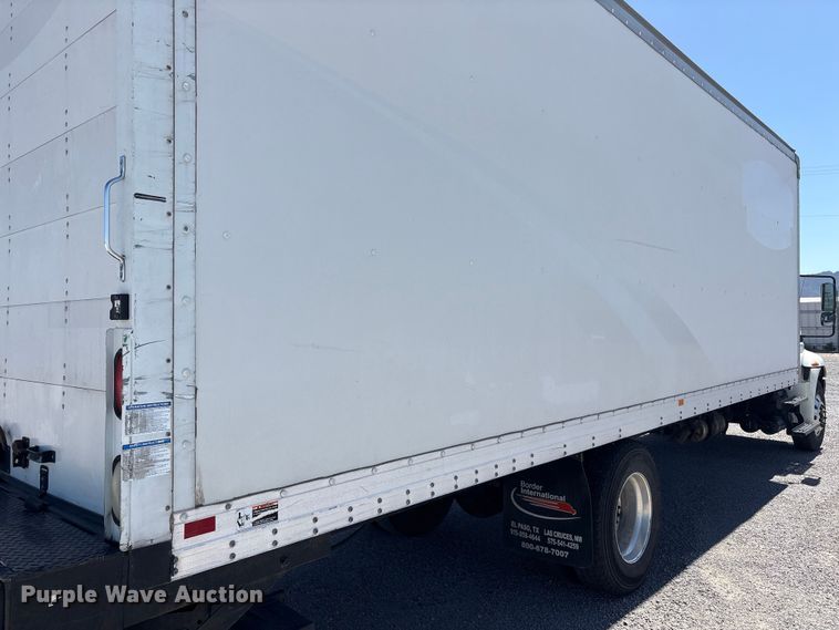image for item YA3419 2019 International 4300 box truck