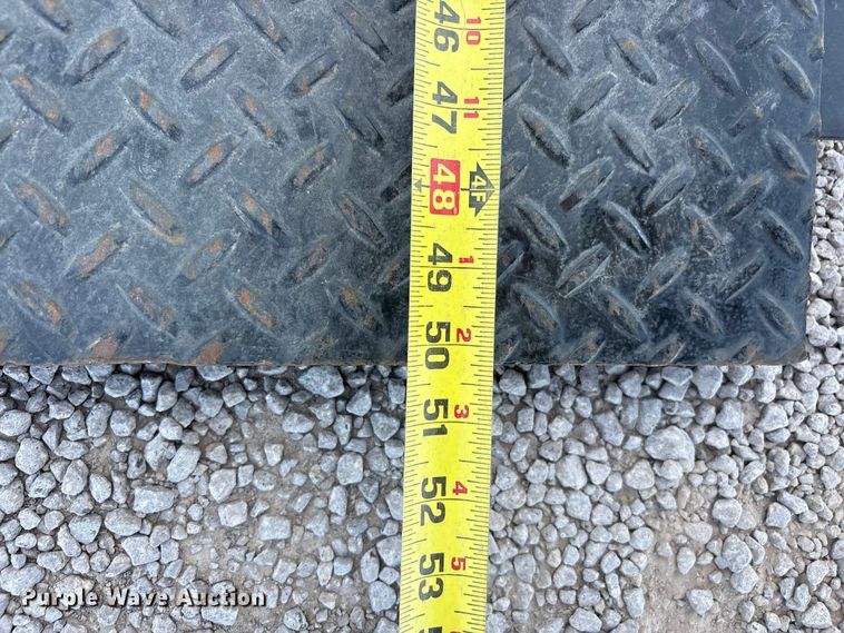 image for item YA3419 2019 International 4300 box truck