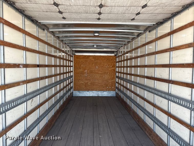 image for item YA3419 2019 International 4300 box truck