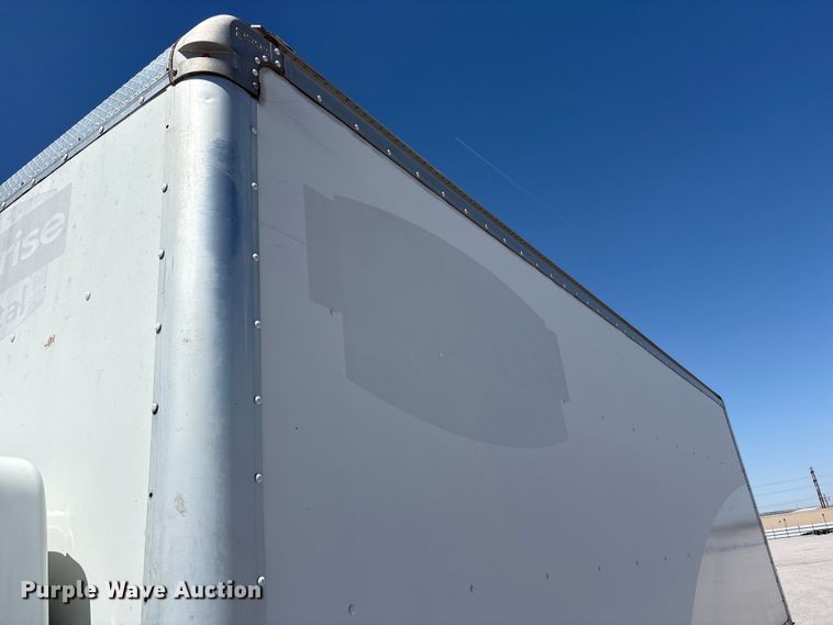 image for item YA3419 2019 International 4300 box truck