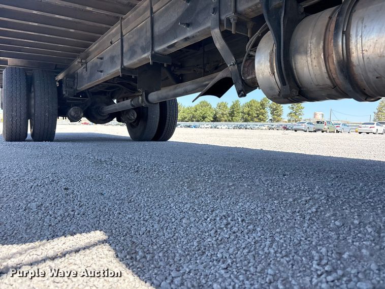 image for item YA3419 2019 International 4300 box truck
