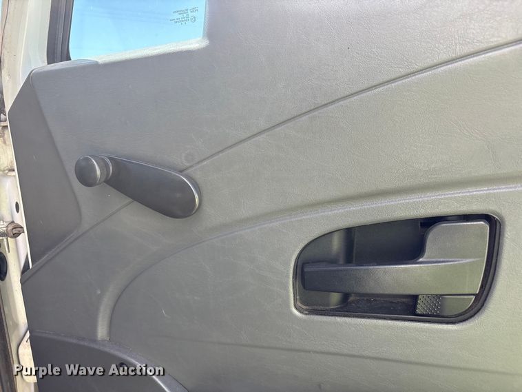 image for item YA3419 2019 International 4300 box truck