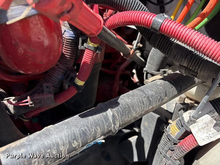 image for item YA3419 2019 International 4300 box truck